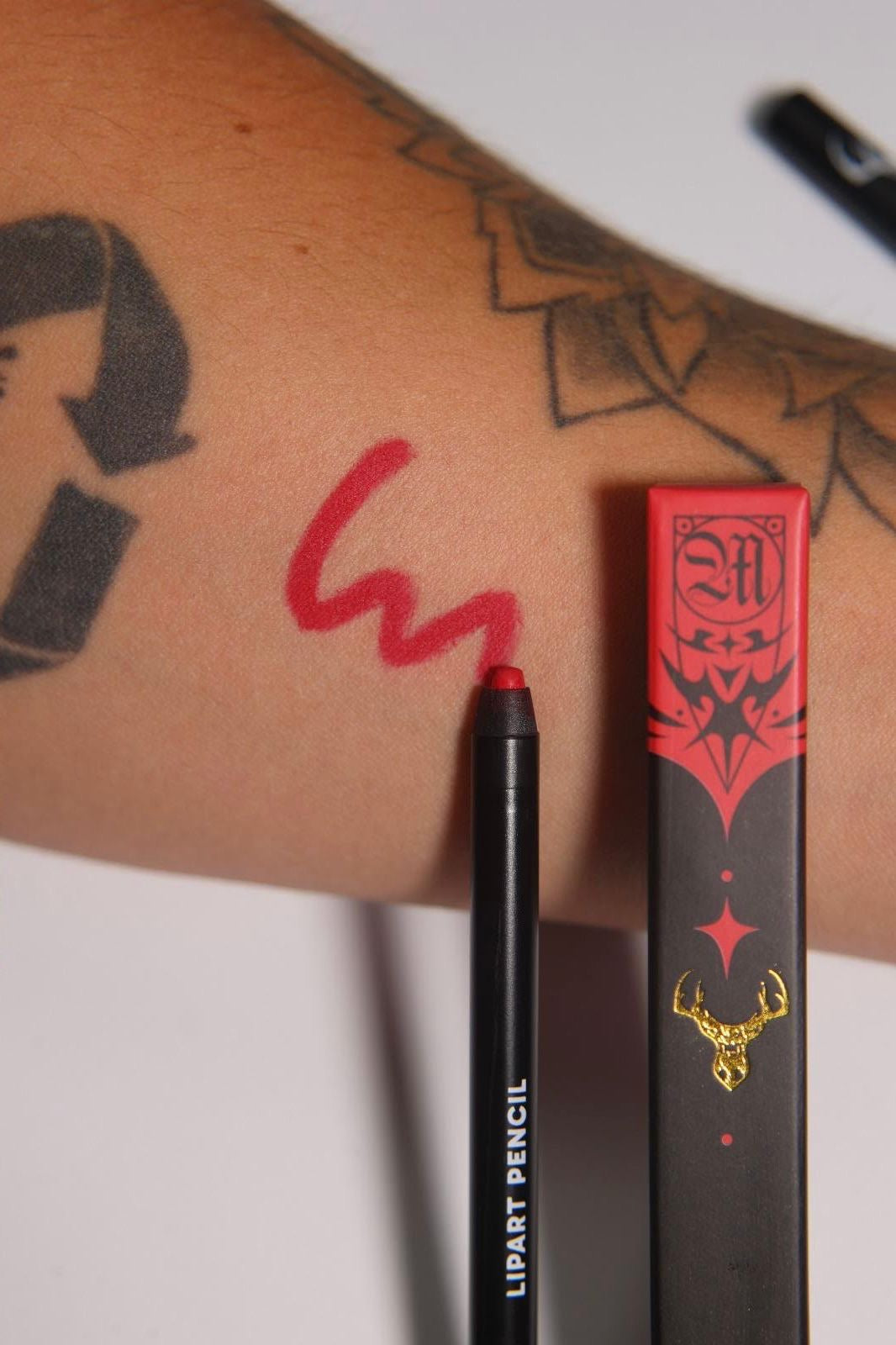 LIPART PENCIL "MONICA"